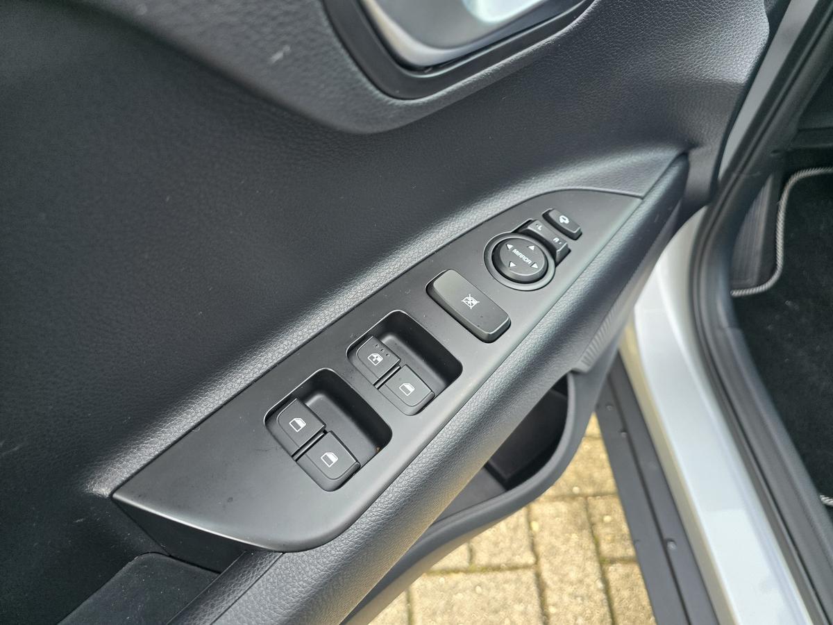 Kia Stonic 1.0 T-GDI Vision #RFK #KLIMA #DAB #ALU 