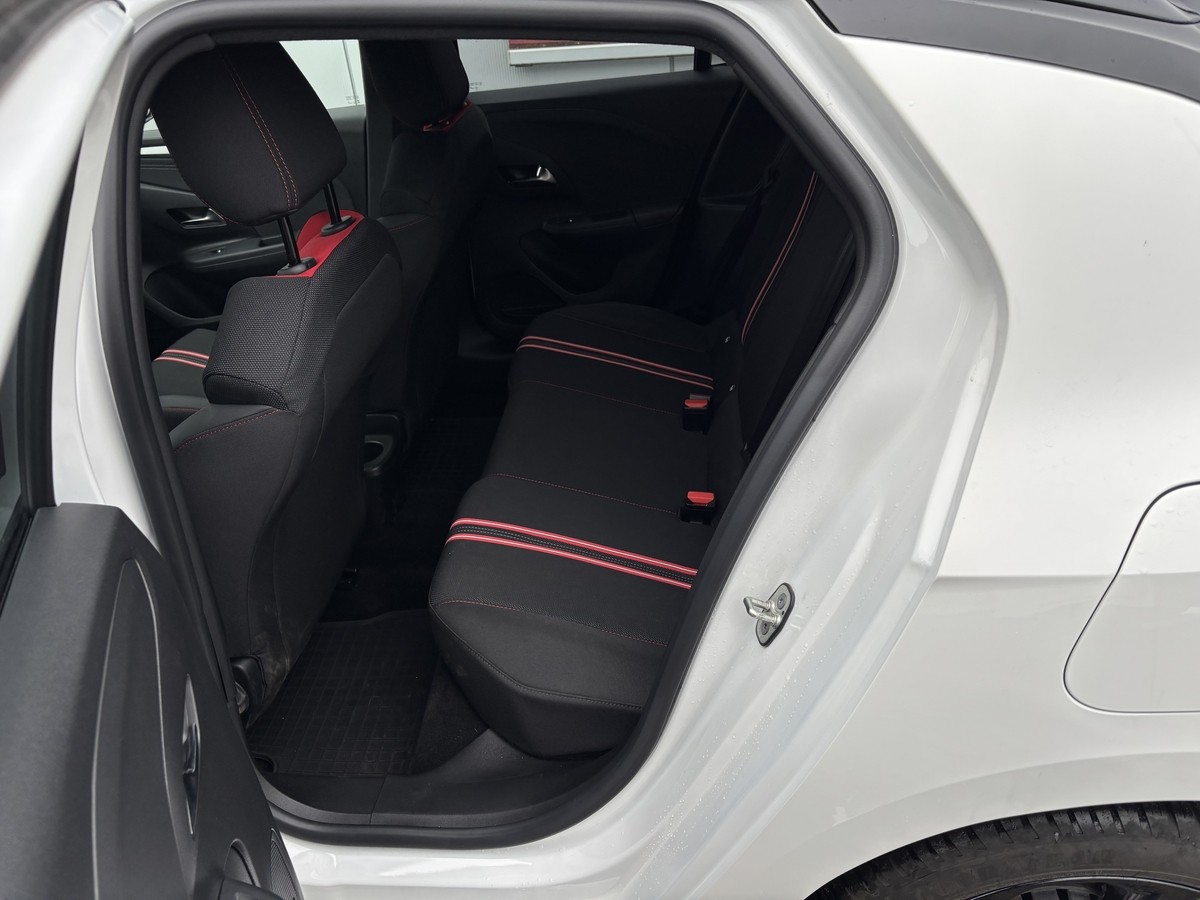 Opel Corsa 1,2 GS-Line*AUTOMATIK*KAMERA*LED*SITZHEIZUNG*ALLWETTER