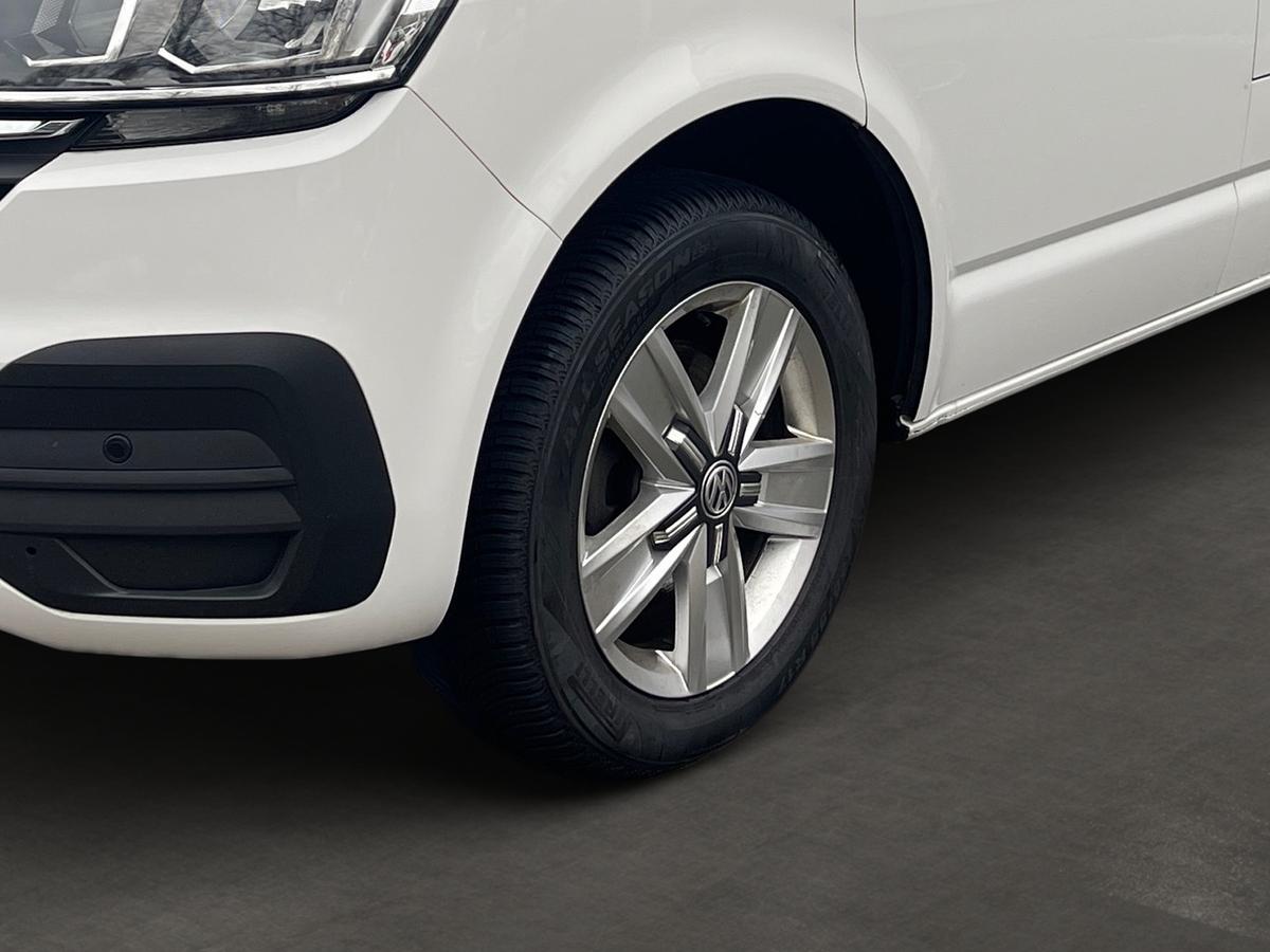 Volkswagen T6 Multivan T6.1 2.0 TDI Comfortline AHK Leder App Navi