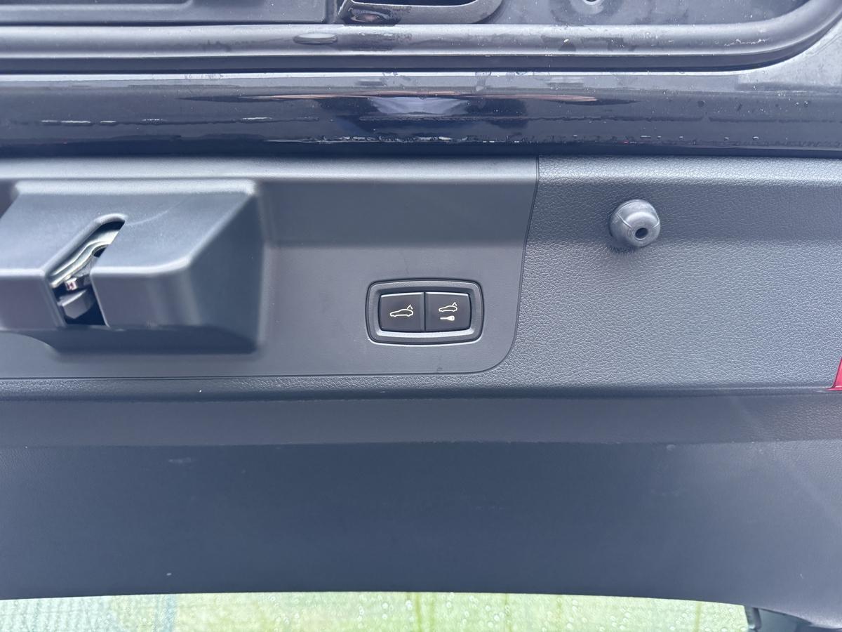 Porsche Panamera Turbo+Luftf.+ACC+Pano+Burmester