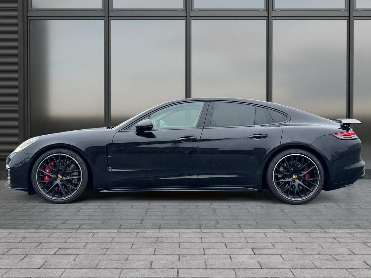 Porsche Panamera Turbo+Luftf.+ACC+Pano+Burmester