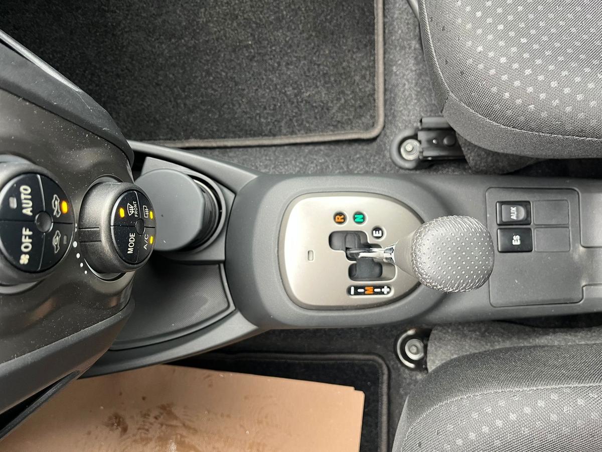 Toyota Yaris 1.3 VVT-i Edition