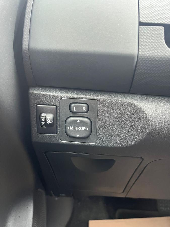 Toyota Yaris 1.3 VVT-i Edition *sehr wenig KM*AUTOMATIK*