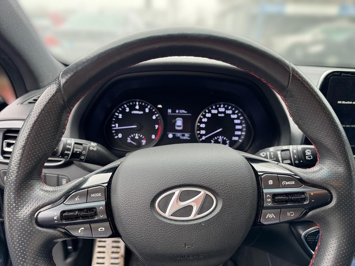 Hyundai i30 N-Line Navigationspaket AHK
