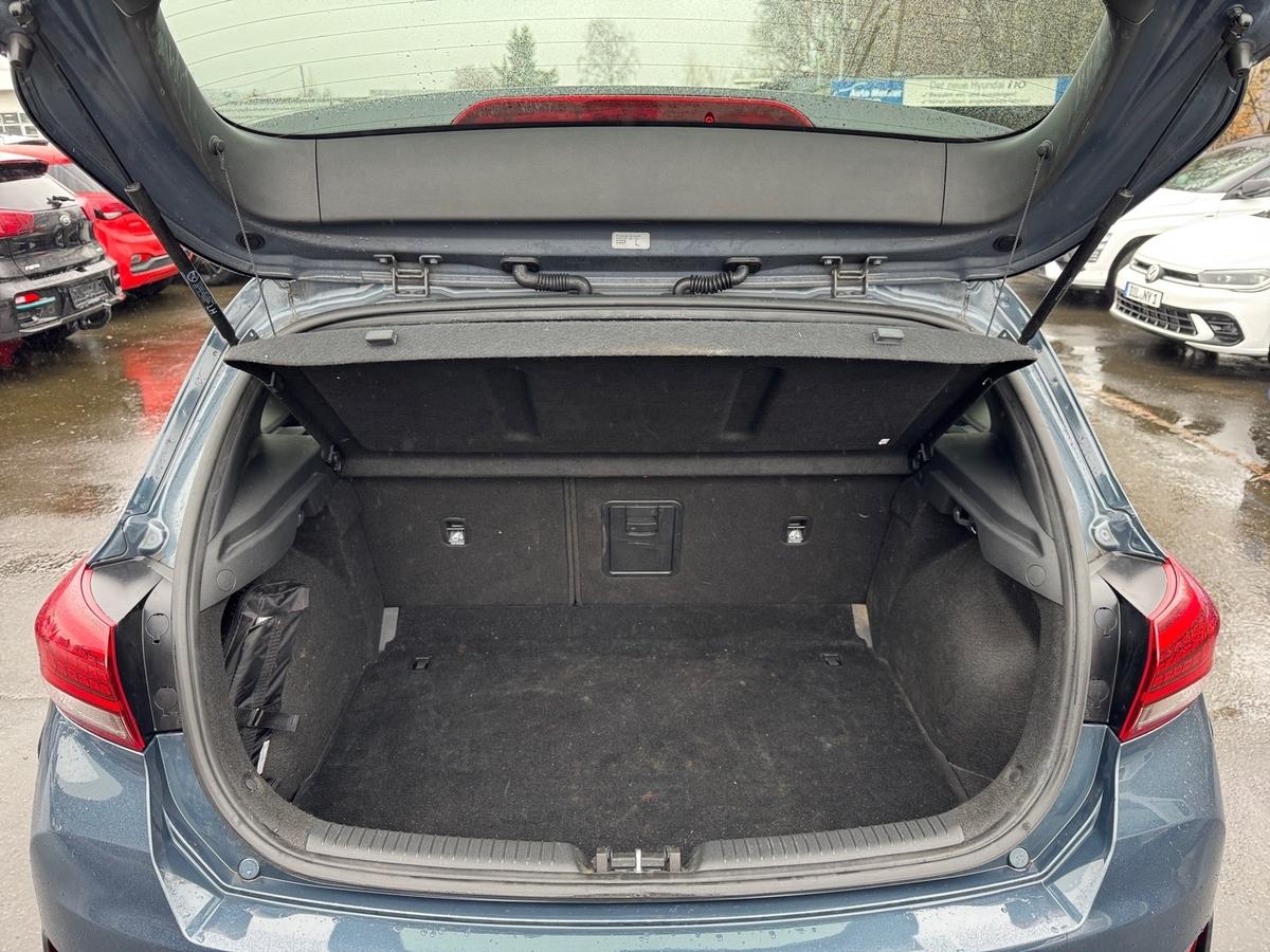 Hyundai i30 N-Line Navigationspaket AHK