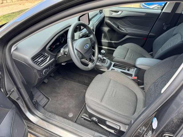 Ford Focus Active