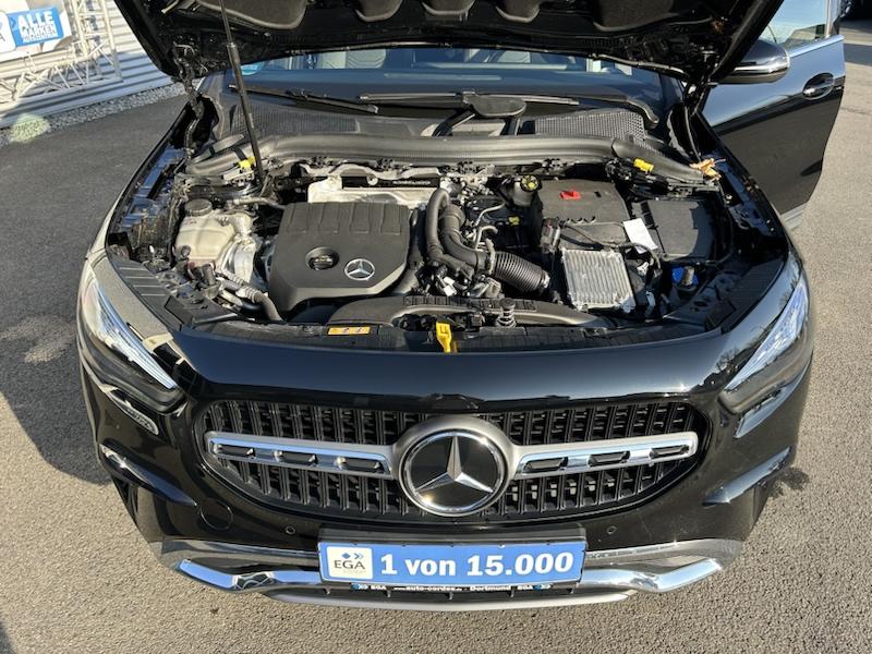 Mercedes-Benz GLA 200 7G-DCT PROGRESSIVE ADVANTAGE