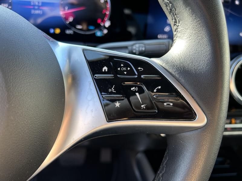 Mercedes-Benz GLA 200 7G-DCT PROGRESSIVE ADVANTAGE