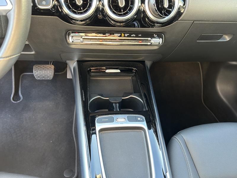 Mercedes-Benz GLA 200 7G-DCT PROGRESSIVE ADVANTAGE