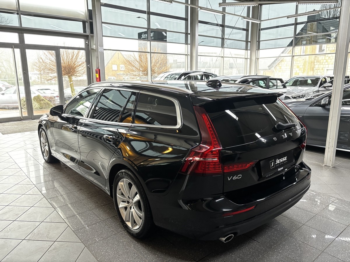 Volvo V60 B3  Momentum Pro LED Navi CarPlay AHK DAB+