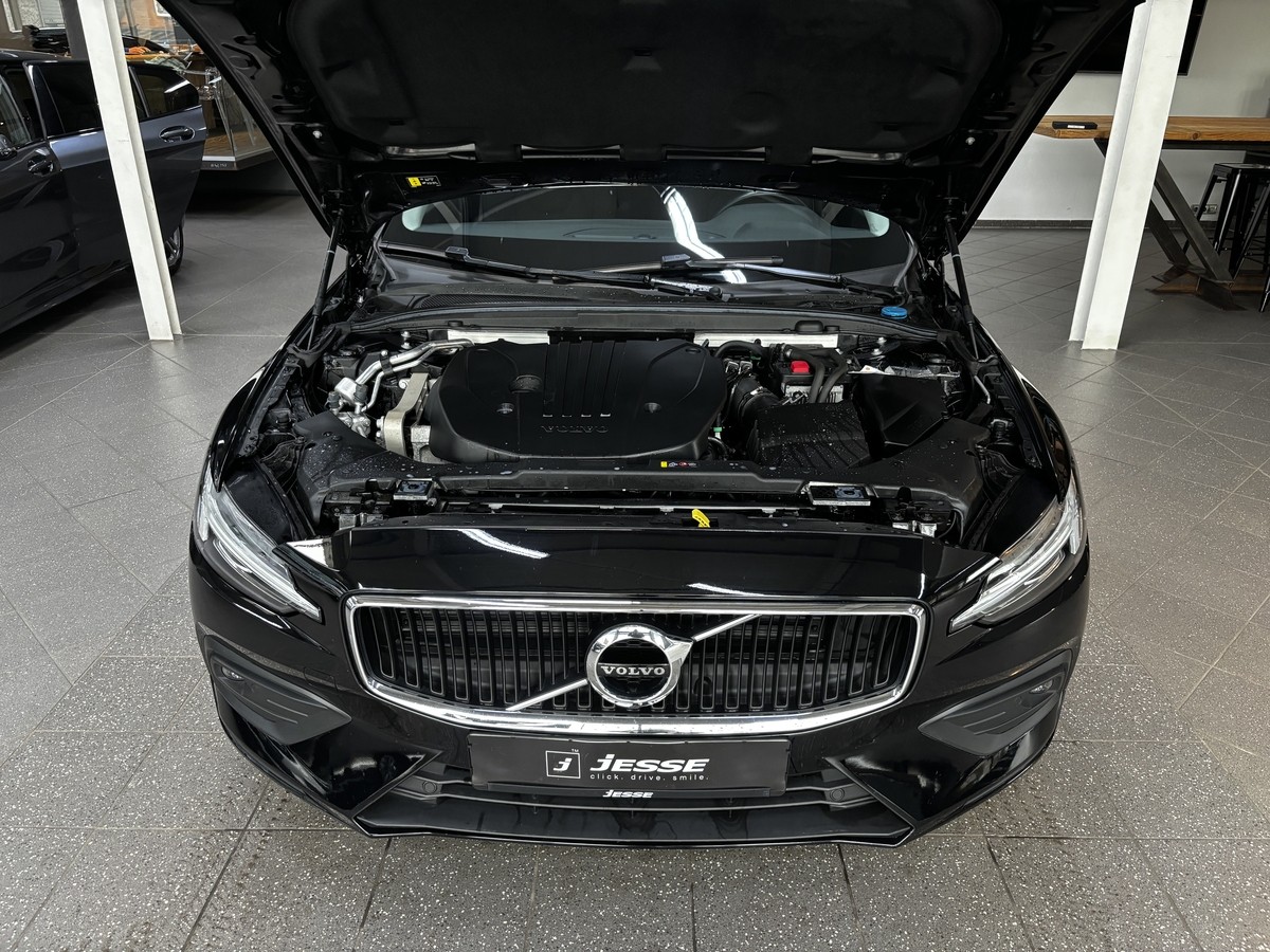 Volvo V60 B3  Momentum Pro LED Navi CarPlay AHK DAB+