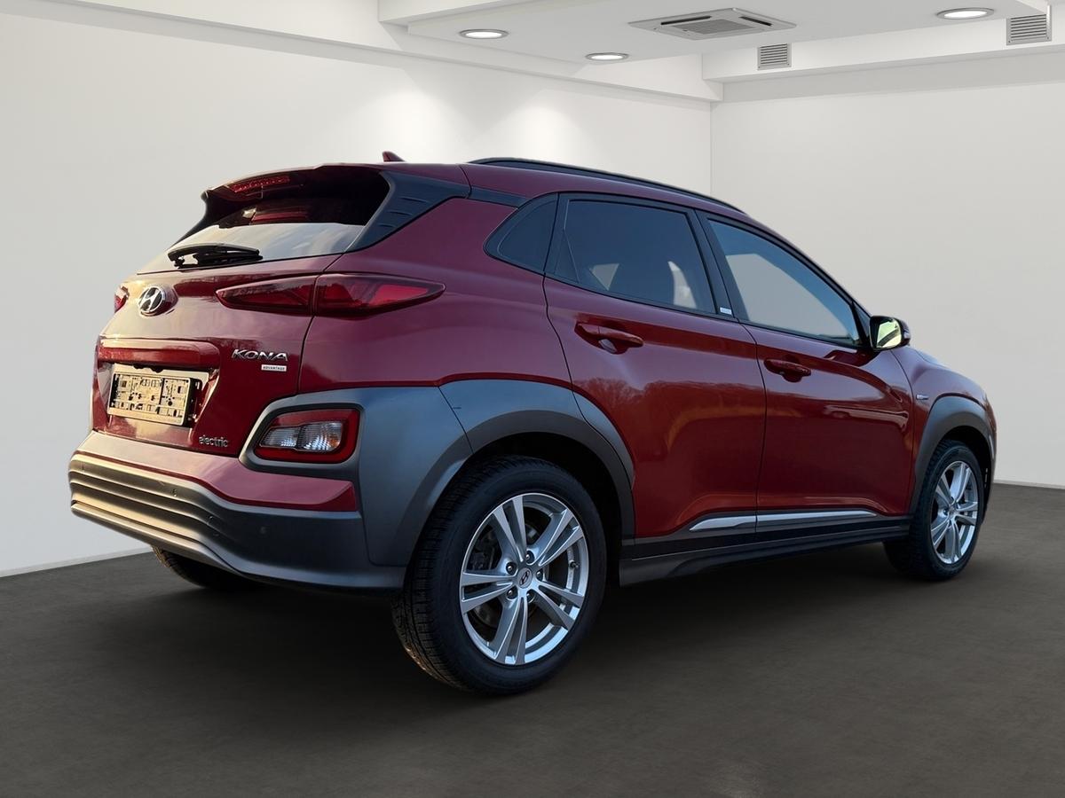 Hyundai KONA Elektro  Advantage Navi Krell *Batteriezertifikat*