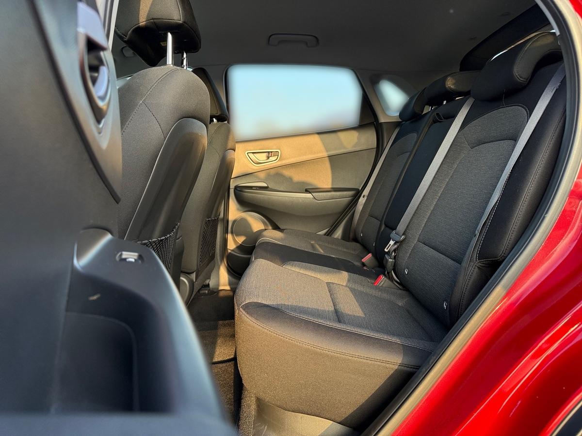 Hyundai KONA Elektro  Advantage Navi Krell *Batteriezertifikat*