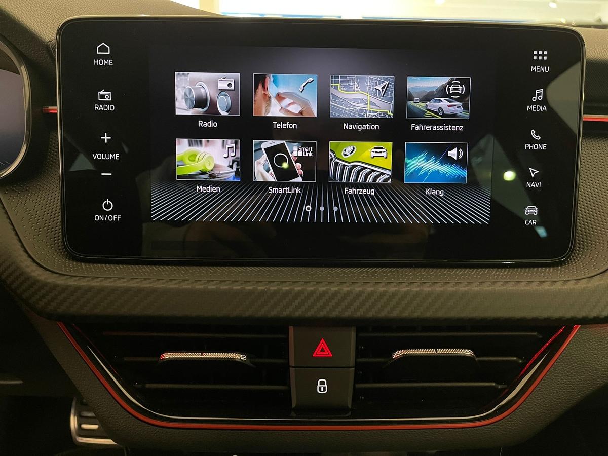 Skoda Scala 1,0 TSI DSG Monte Carlo NAVI Matrix Beam  5J.Garantie