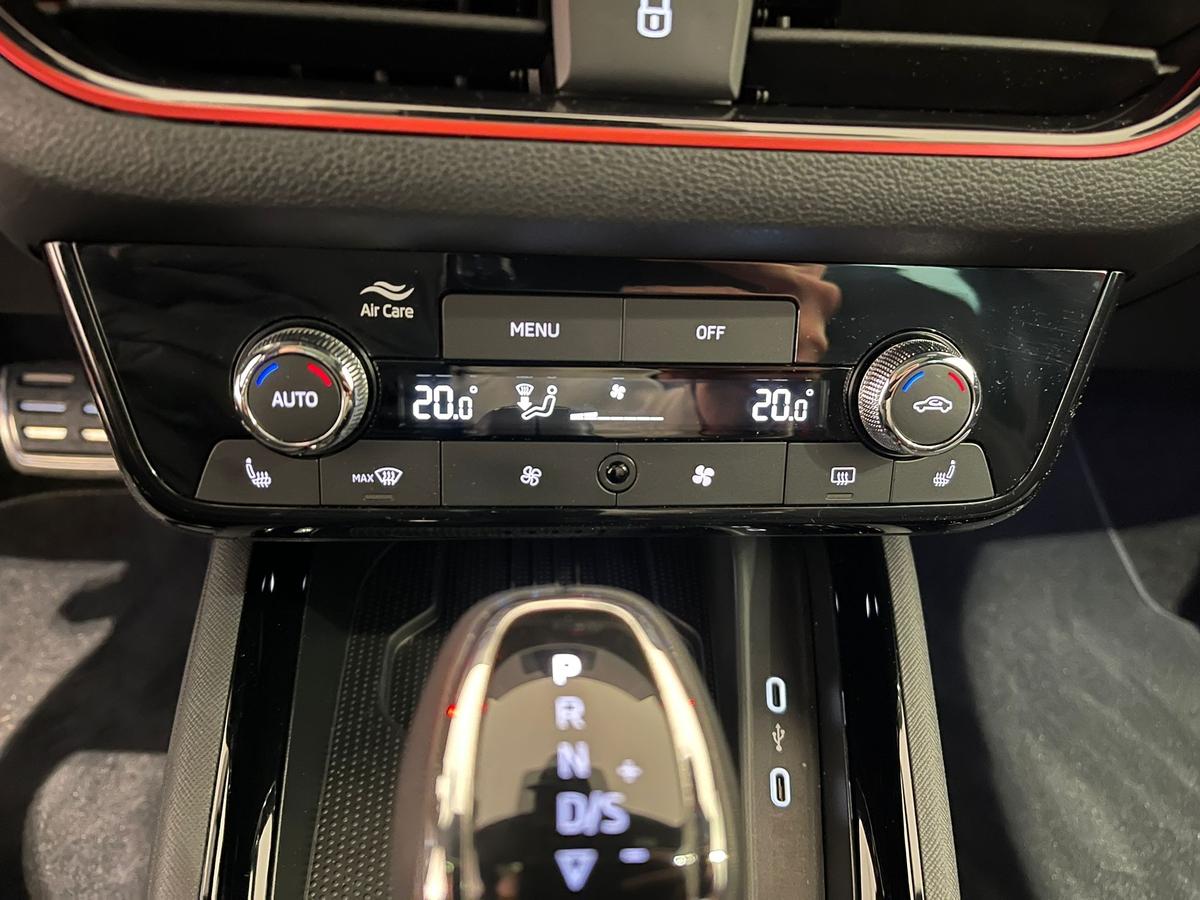 Skoda Scala 1,0 TSI DSG Monte Carlo NAVI Matrix Beam  5J.Garantie