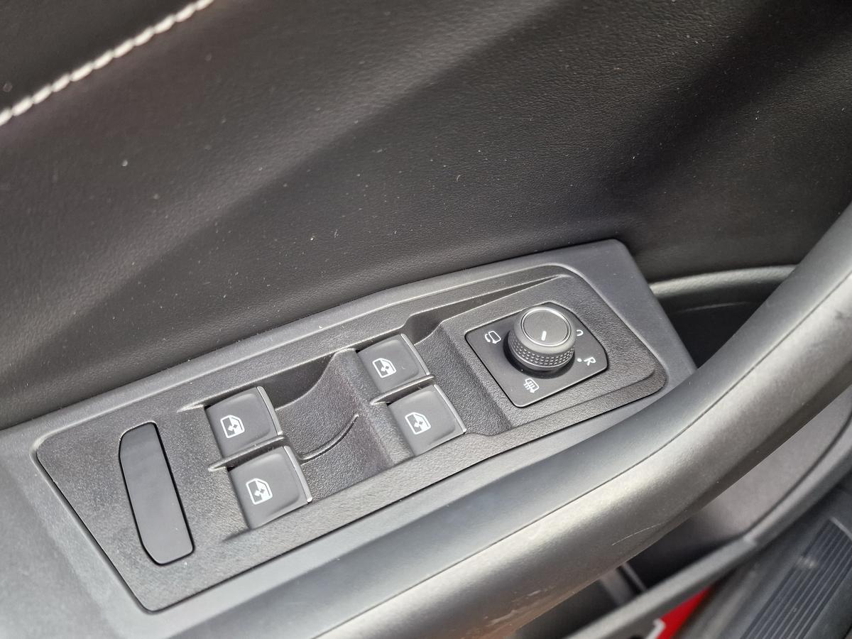 Volkswagen T-Roc TSI Goal*Virtual Cockpit*Navi*ACC*DAB*LED*PDC