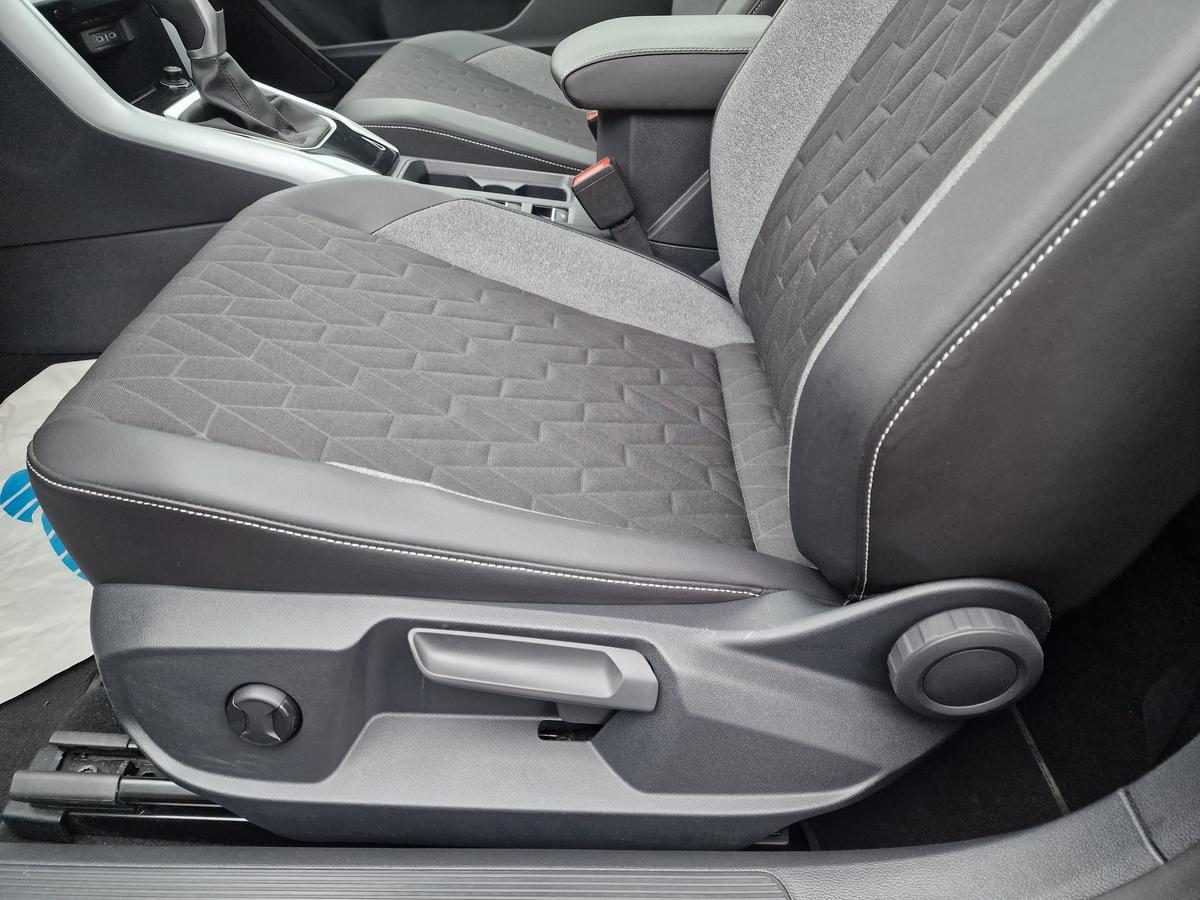 Volkswagen T-Roc TSI Goal*Virtual Cockpit*Navi*ACC*DAB*LED*PDC