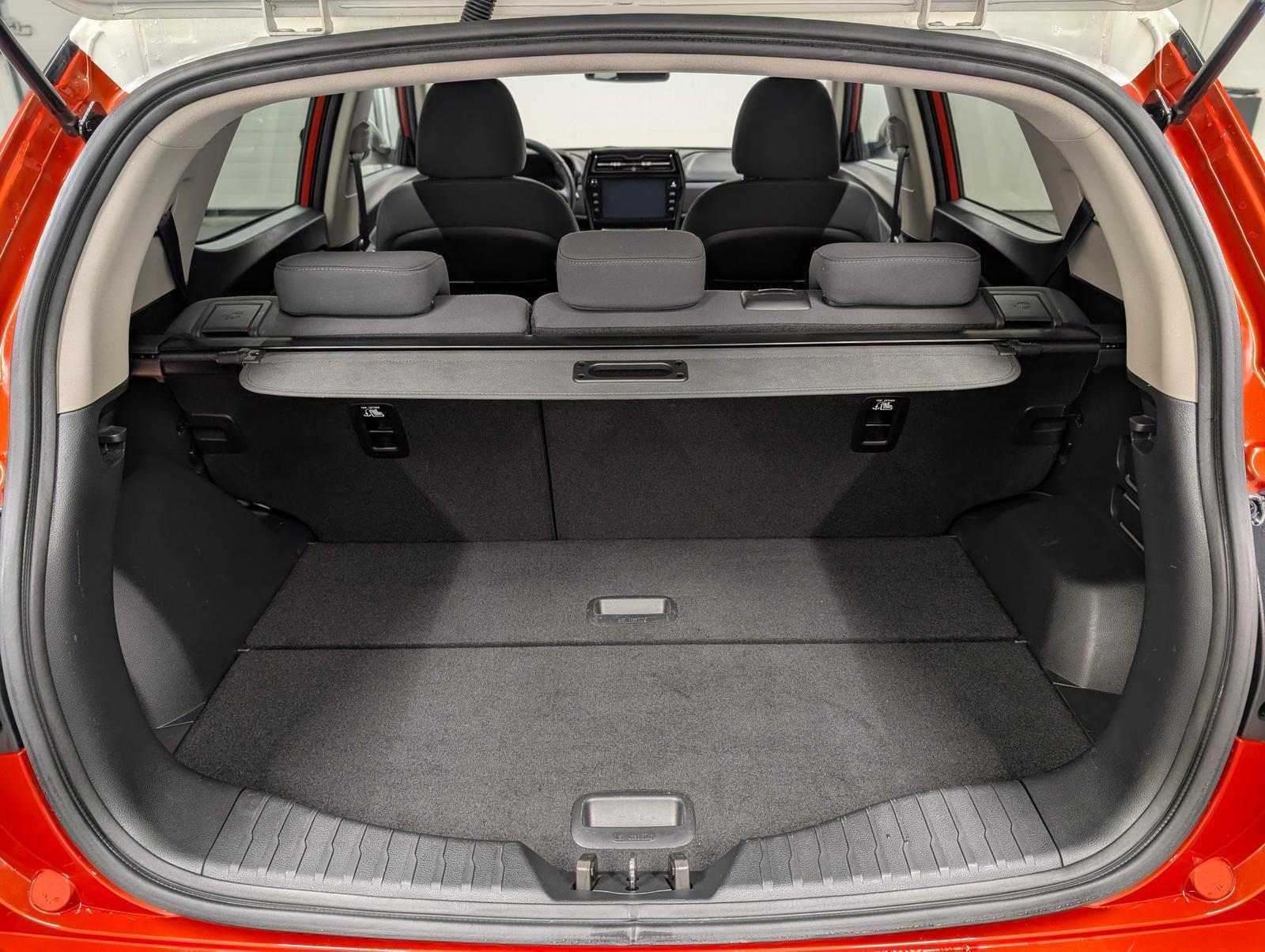 Ssangyong Tivoli Navi/SHZ/LHZ/Kam/DAB/Carplay/18-LM