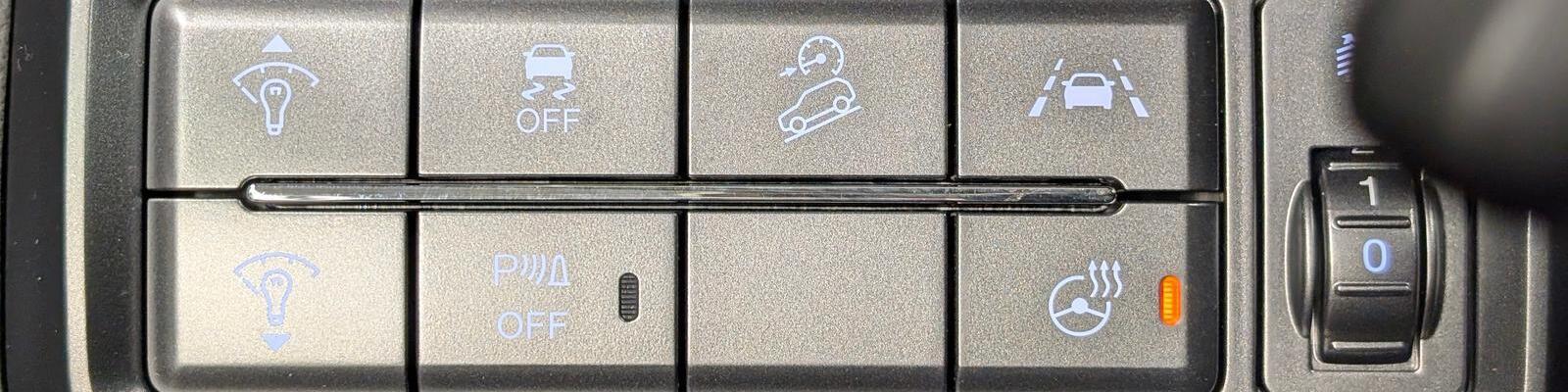 Ssangyong Tivoli Navi/SHZ/LHZ/Kam/DAB/Carplay/18-LM