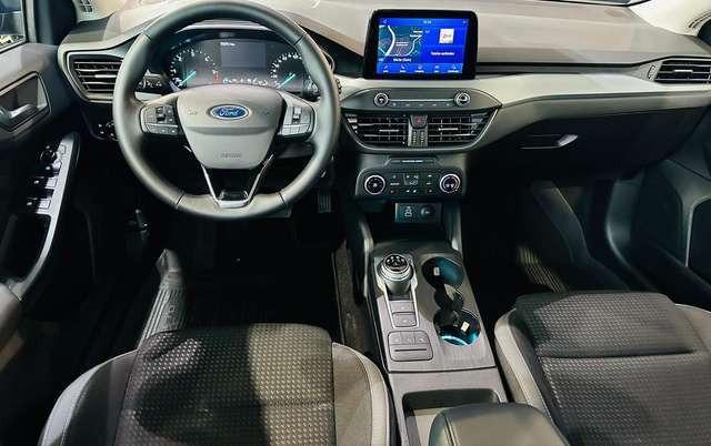 Ford Focus 1.5 EcoBlue TDCi Cool&Connect Aut. SHZ LED