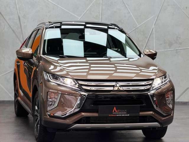Mitsubishi Eclipse Cross Top 2WD 1.5 T-MIVEC|HUD|LED|AHK|KAM