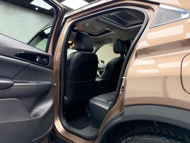 Mitsubishi Eclipse Cross Top 2WD 1.5 T-MIVEC|HUD|LED|AHK|KAM