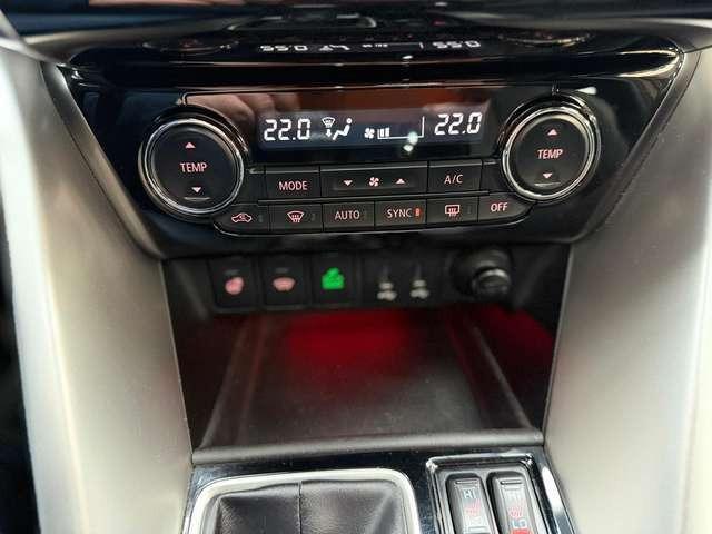 Mitsubishi Eclipse Cross Top 2WD 1.5 T-MIVEC|HUD|LED|AHK|KAM