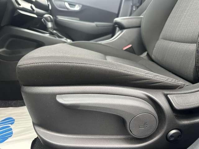 Hyundai KONA Select Hybrid 2WD 