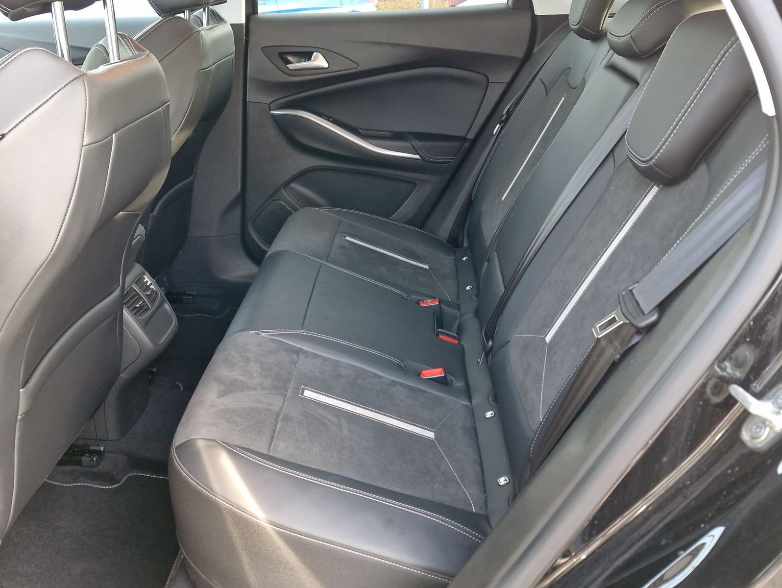 Opel Grandland X Grandland 1.6 PHEV 4x4 GSe AT LED Matrix NaviPro