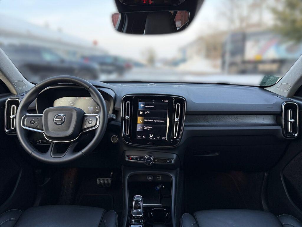 Volvo XC40 T5 2WD Plus Dark NAVI+R.-KAMERA+MEMORYSITZ