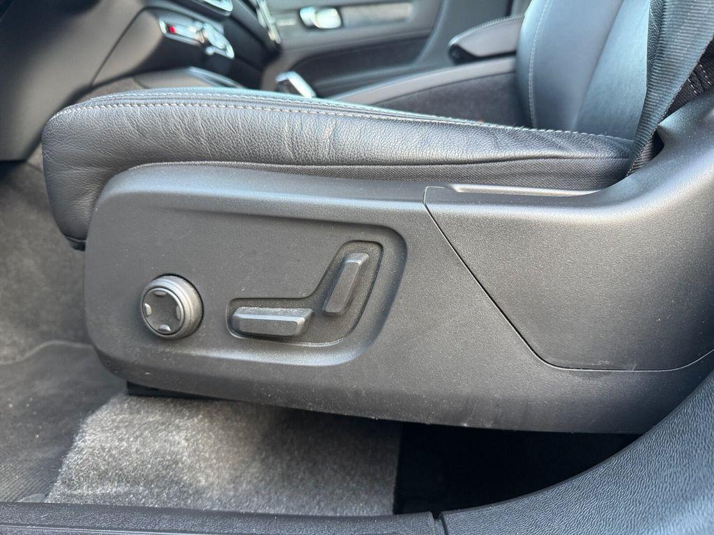 Volvo XC40 T5 2WD Plus Dark NAVI+R.-KAMERA+MEMORYSITZ