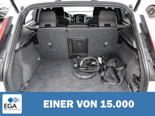 Volvo XC40 Plus Dark Recharge Plug-In Hybrid 2WD T5 Twin Engine EU6d StandHZG Navi dig