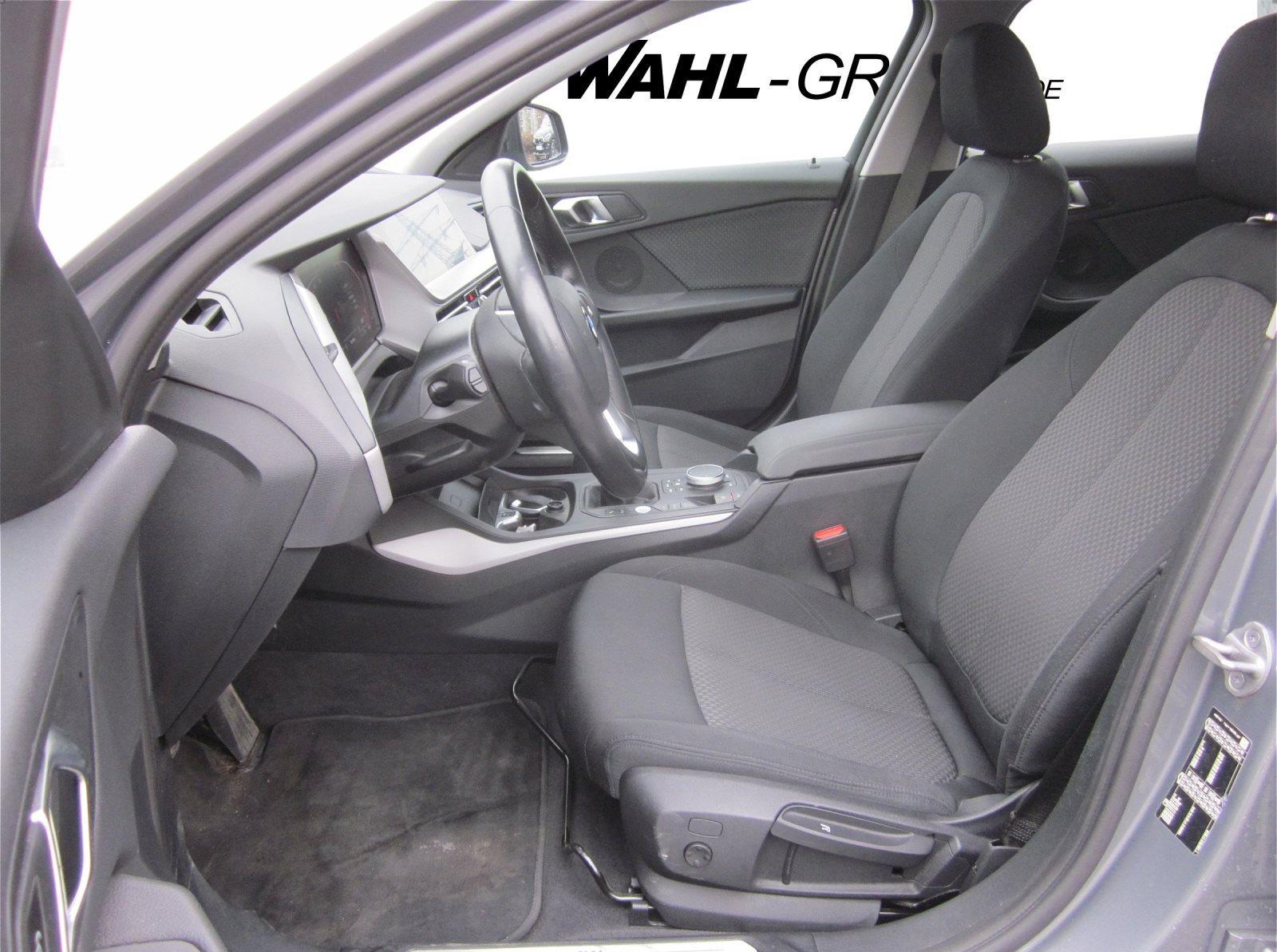 BMW 118 ADVANTAGE LC PROF LED KOMFORTZG GRA PDC DAB WLAN