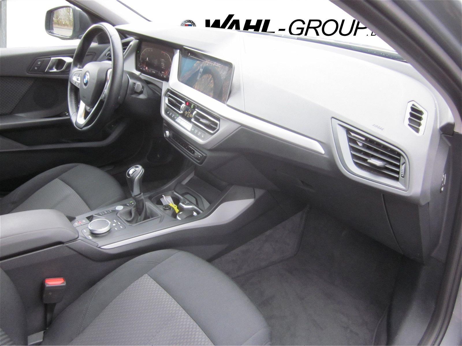 BMW 118 ADVANTAGE LC PROF LED KOMFORTZG GRA PDC DAB WLAN