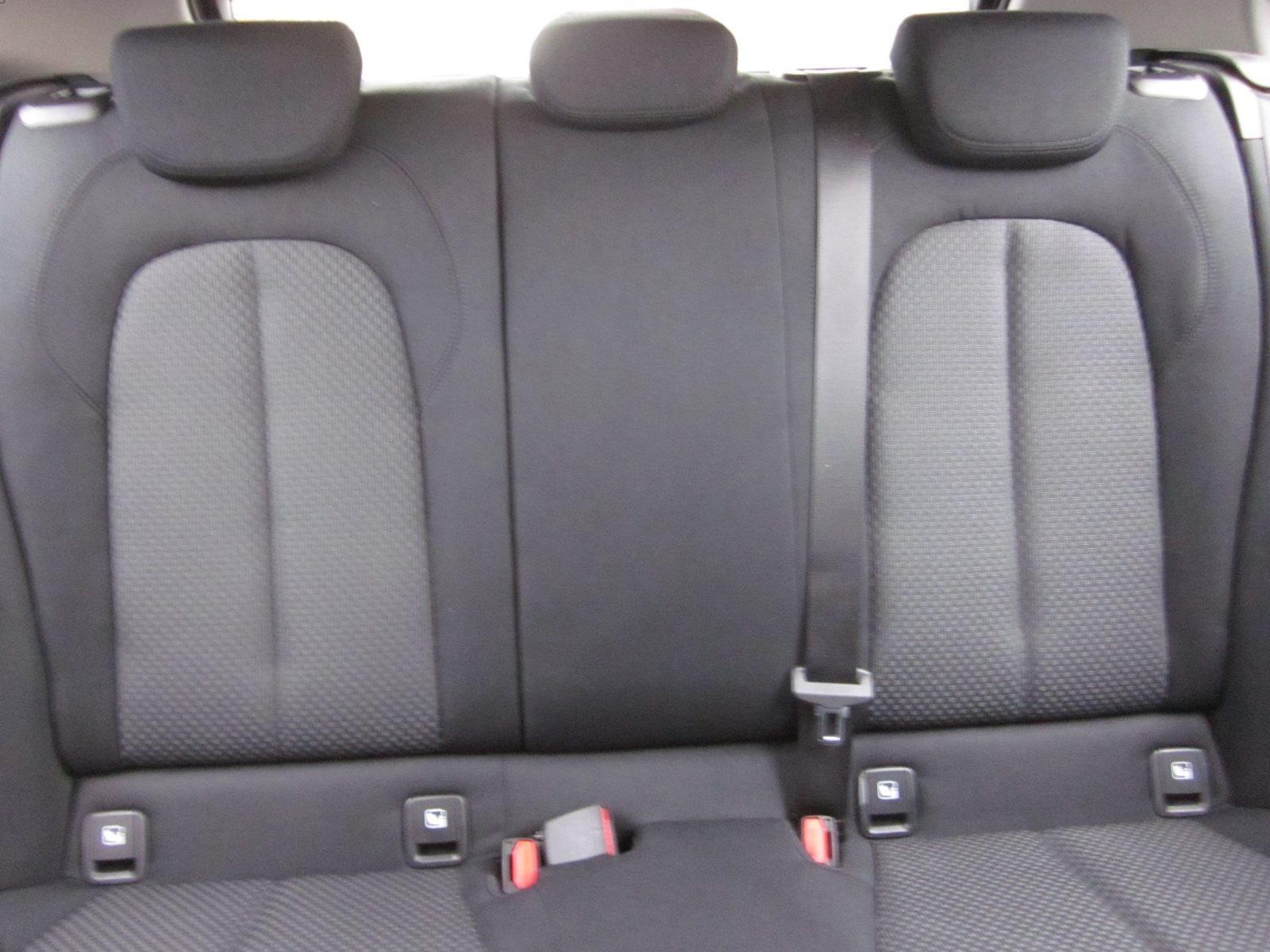 BMW 118 ADVANTAGE LC PROF LED KOMFORTZG GRA PDC DAB WLAN