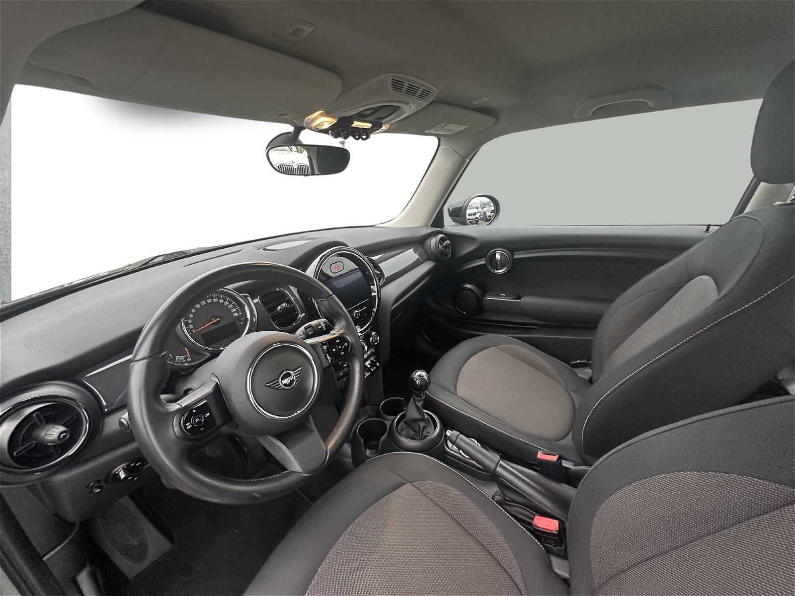 MINI Cooper 3-TÜRER ESSENTIAL TRIM NAVI LED KLIMA GRA DAB SHZG