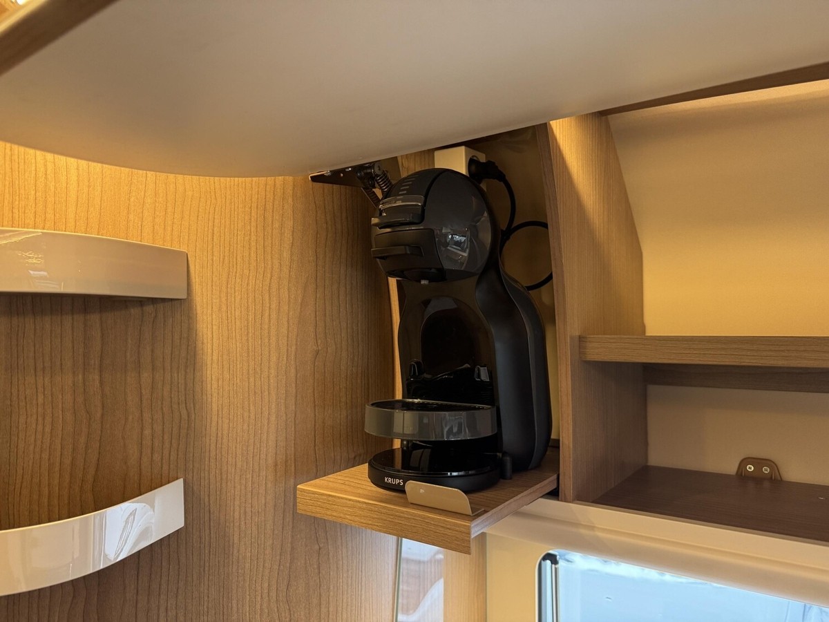 Malibu Edition+ T 490 RB LE comfort Solar+ACC+Kamera+Kaffeemaschine