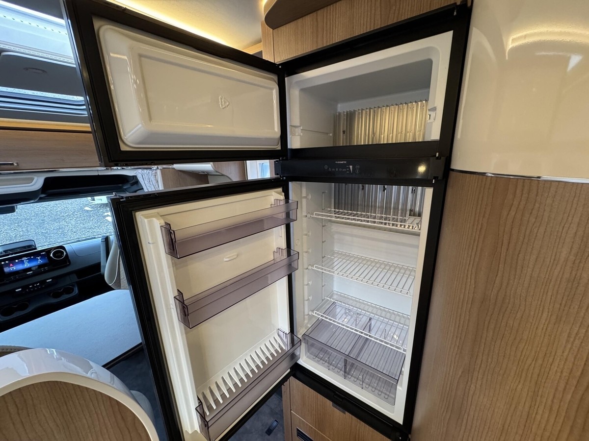 Malibu Edition+ T 490 RB LE comfort Solar+ACC+Kamera+Kaffeemaschine