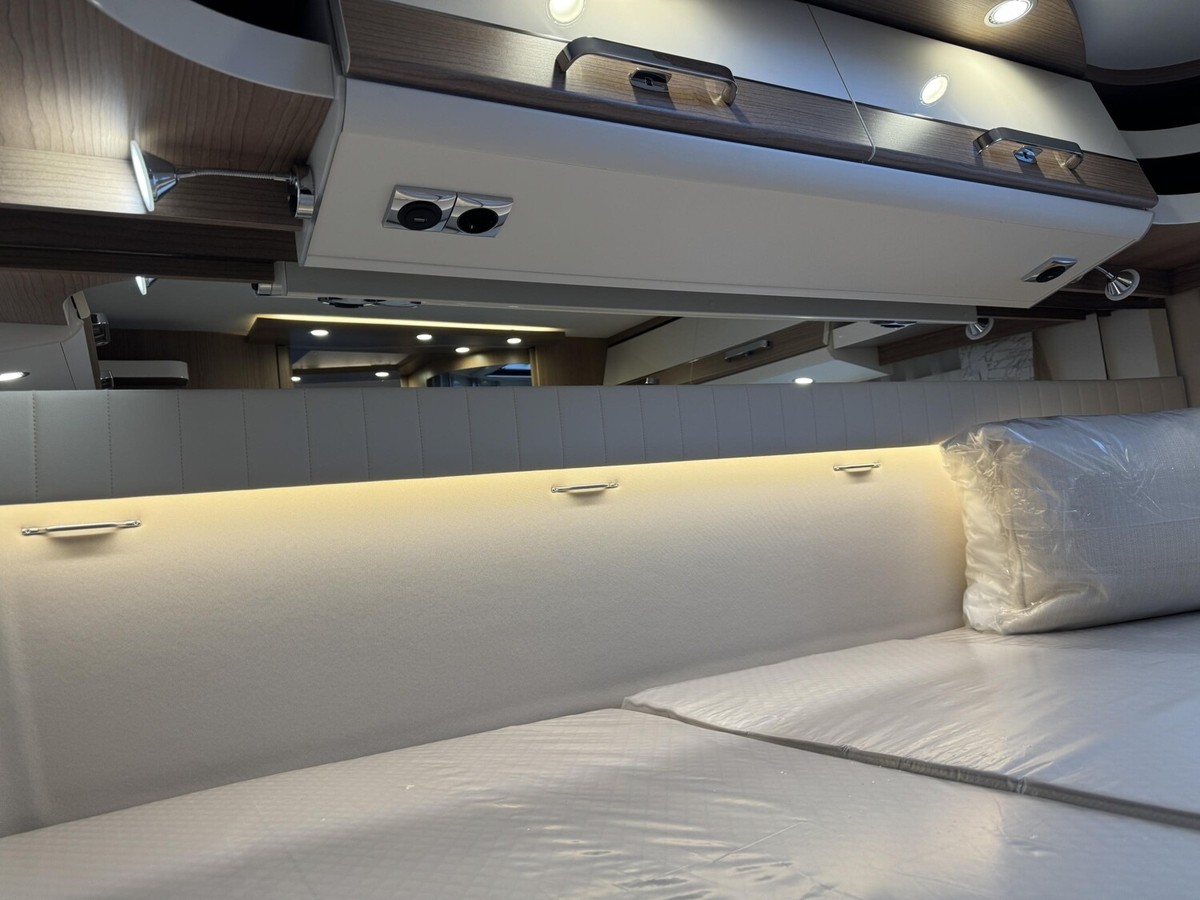 Malibu Edition+ T 490 RB LE comfort Solar+ACC+Kamera+Kaffeemaschine