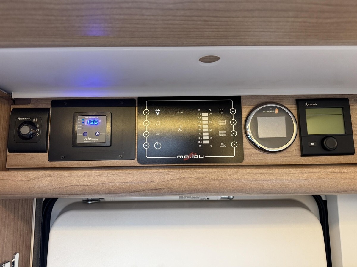 Malibu Edition+ T 490 RB LE comfort Solar+ACC+Kamera+Kaffeemaschine