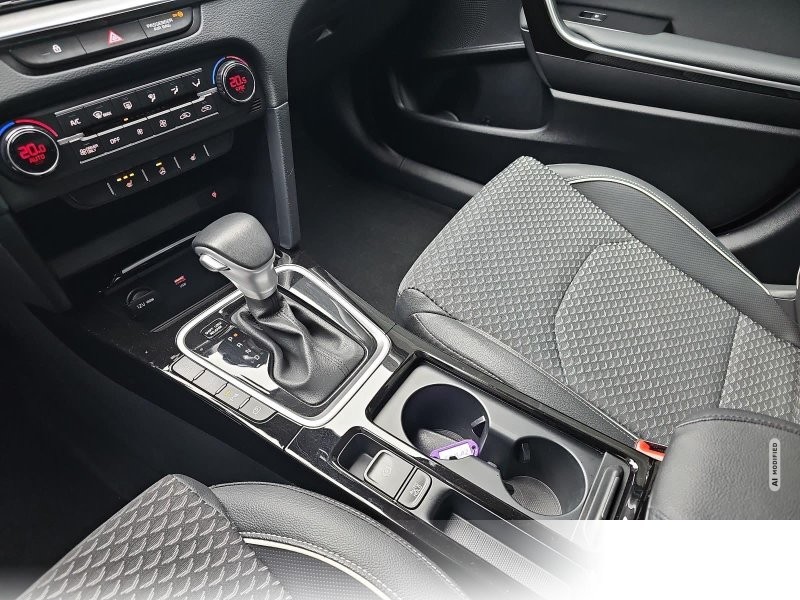 Kia XCeed 1.6 PLUG-IN-HYBRID DCT6 SPIRIT PERFORMANCE TECHNOLOGIE