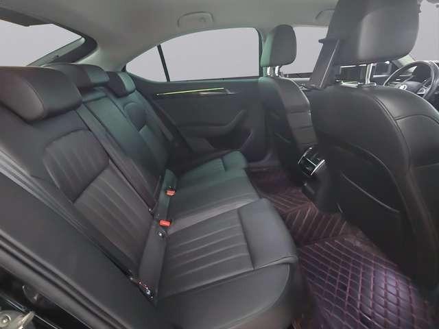 Skoda Superb L&K Automatik *ACC*Bi-Xenon*Leder*RFK*AHK