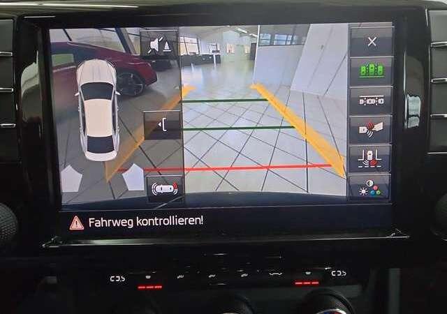 Skoda Superb L&K Automatik *ACC*Bi-Xenon*Leder*RFK*AHK