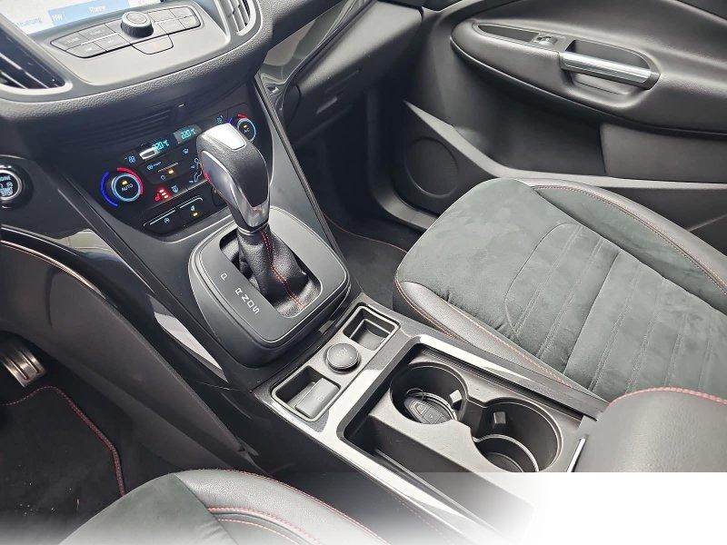 Ford Kuga 1.5 EB AUTO. ST-LINE 4X2 NAVI WINTER STYLING-PACK