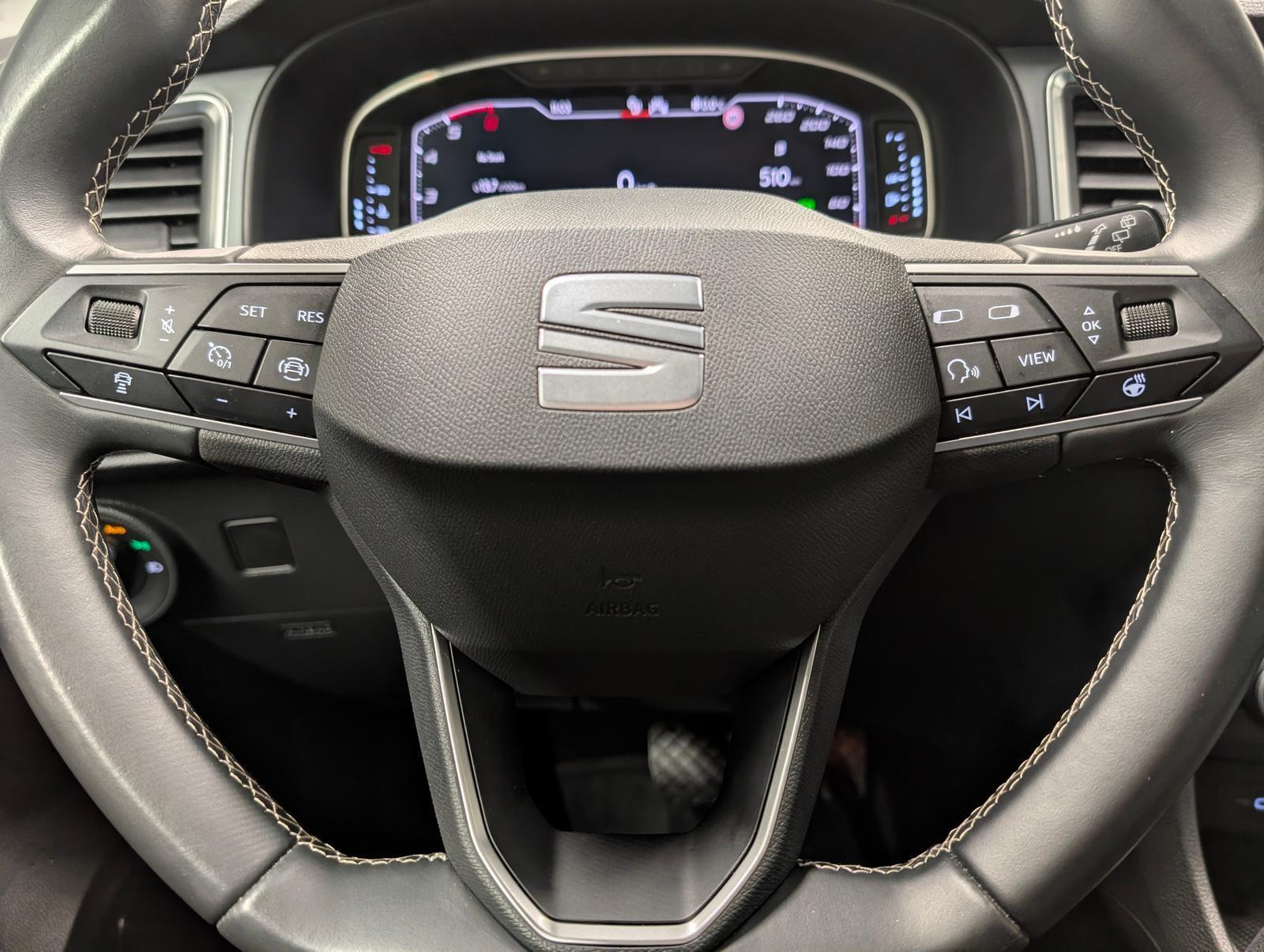 Seat Ateca LED/Navi/ACC/Beats/AHK/360°/SHZ/LHZ/17-LM