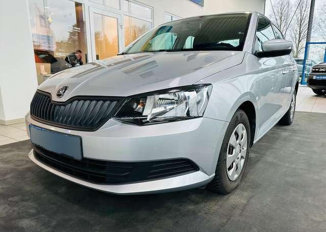 Skoda Fabia 1.0 MPI Active Klima AUX Allwetter