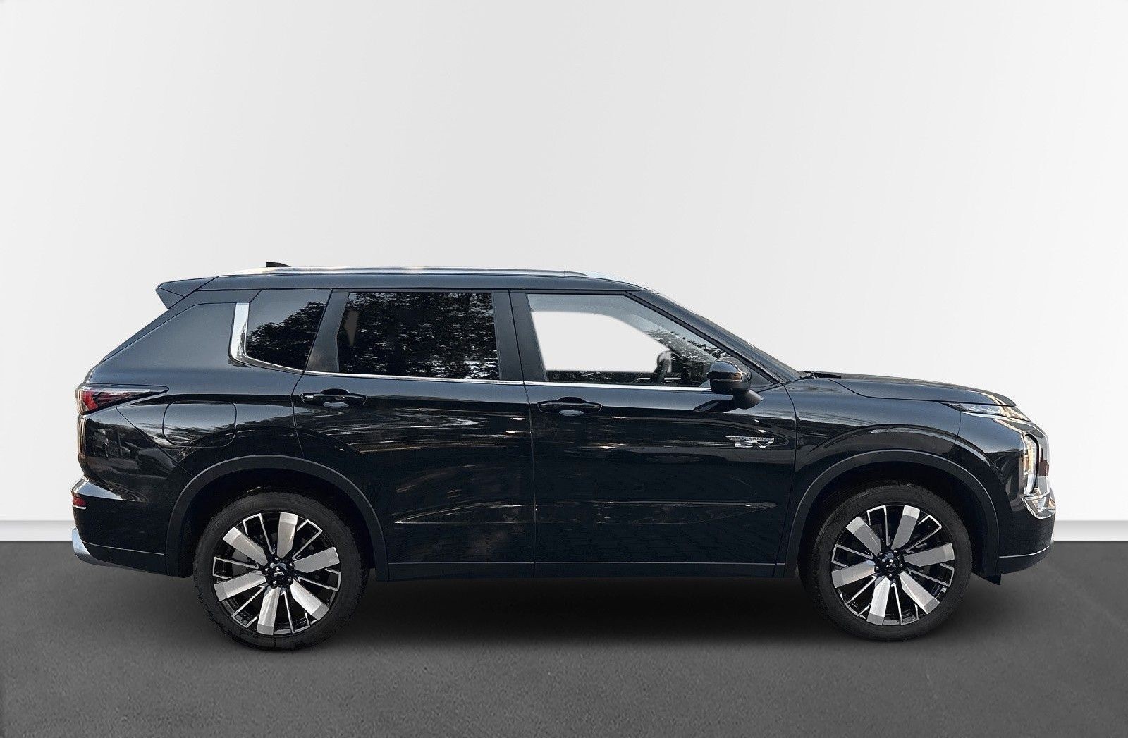 Mitsubishi Outlander PHEV Intro Edition 0,99 % Zins