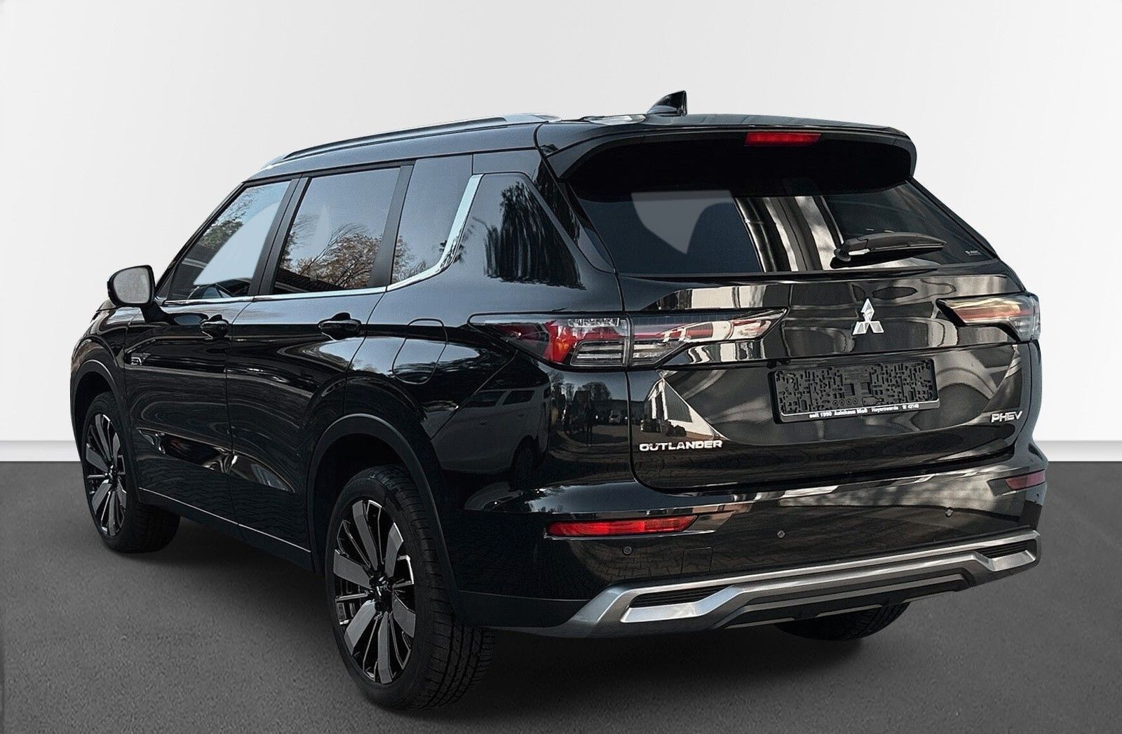Mitsubishi Outlander PHEV Intro Edition 0,99 % Zins