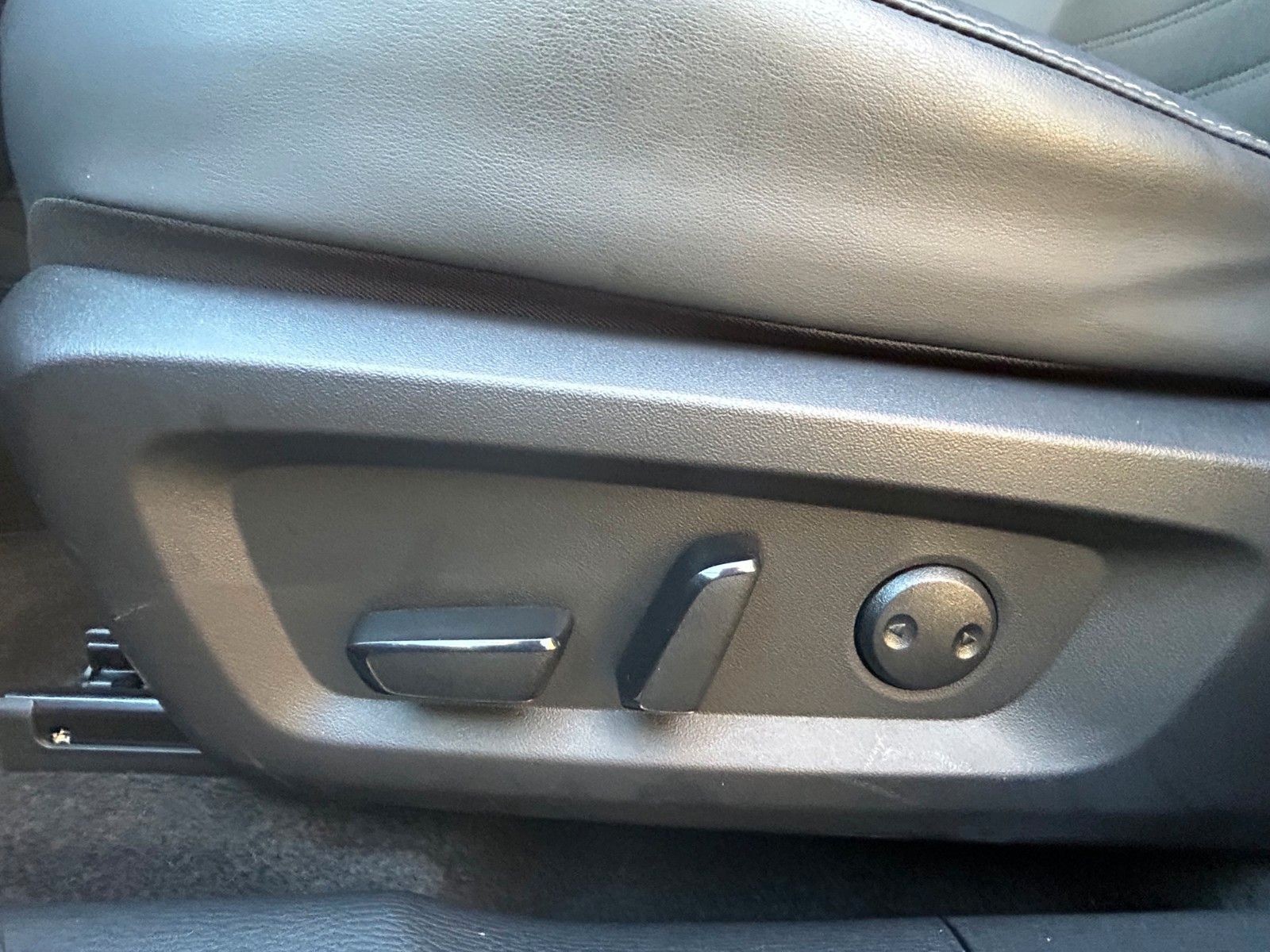 Mitsubishi Outlander PHEV Intro Edition 0,99 % Zins