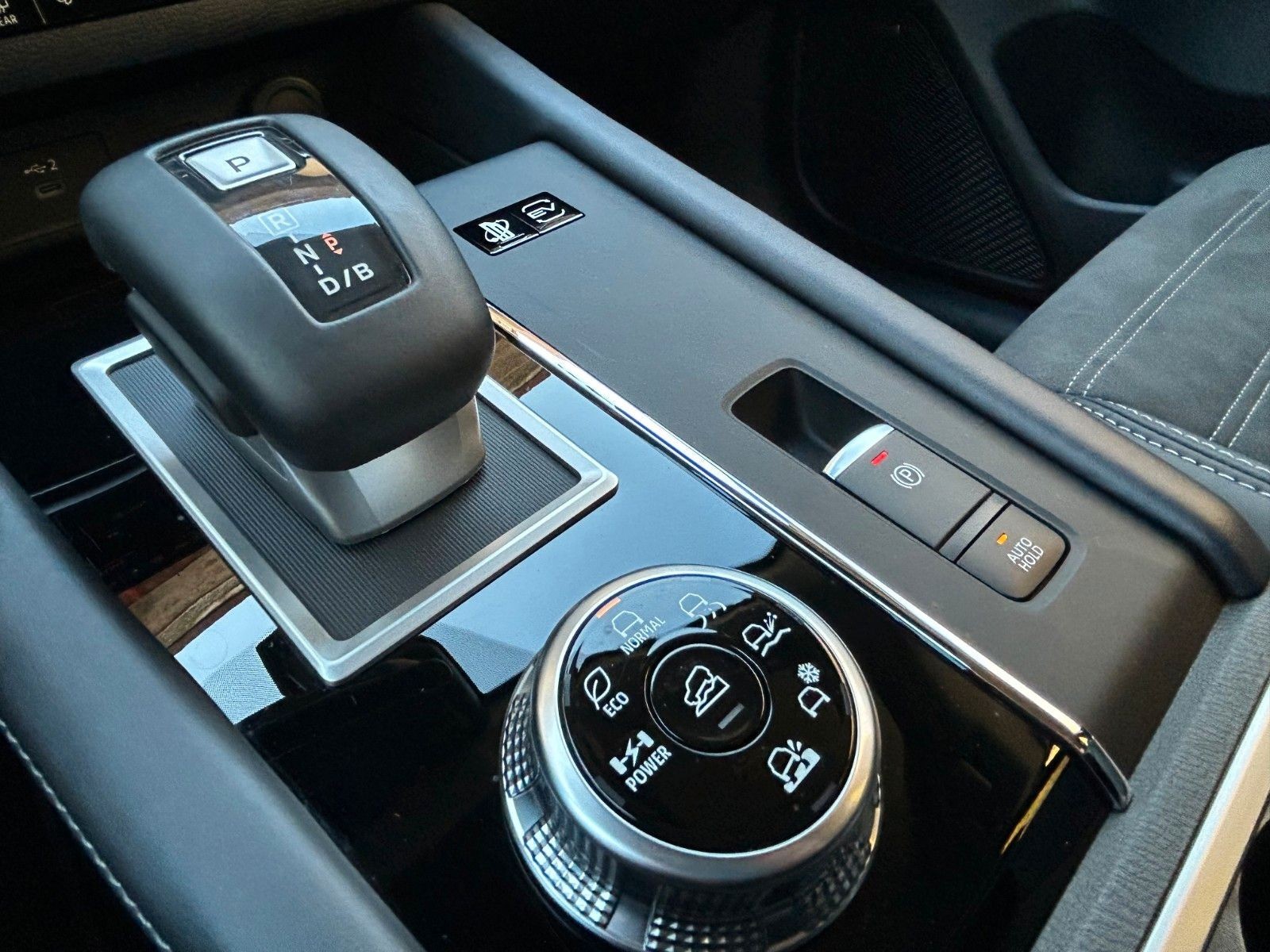 Mitsubishi Outlander PHEV Intro Edition 0,99 % Zins